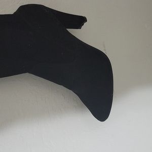 Black boots